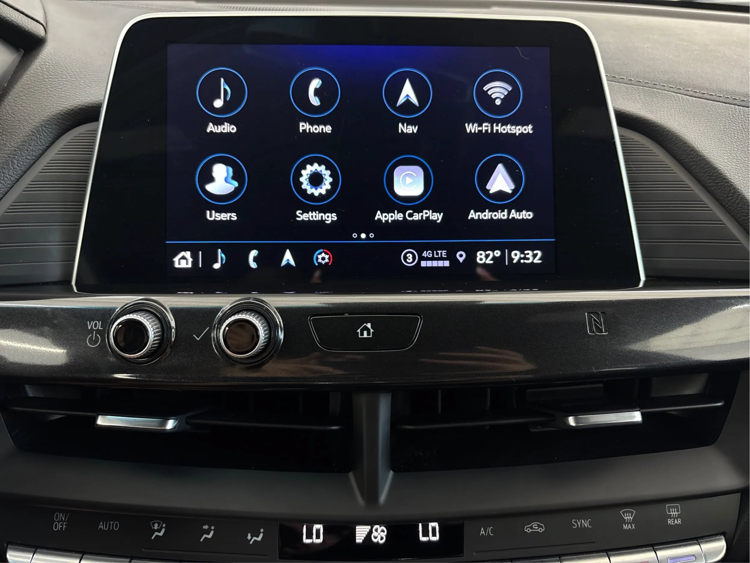 Used 2021 Cadillac CT4 Luxury w/ Sun And Sound Package RWD image 19