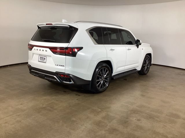 Used 2025 Lexus LX 700h F Sport w/ Accessory Package (Z1) AWD/4WD image 6