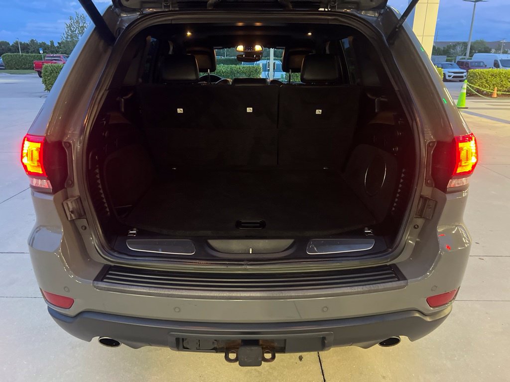 Used 2020 Jeep Grand Cherokee Trailhawk AWD/4WD image 14