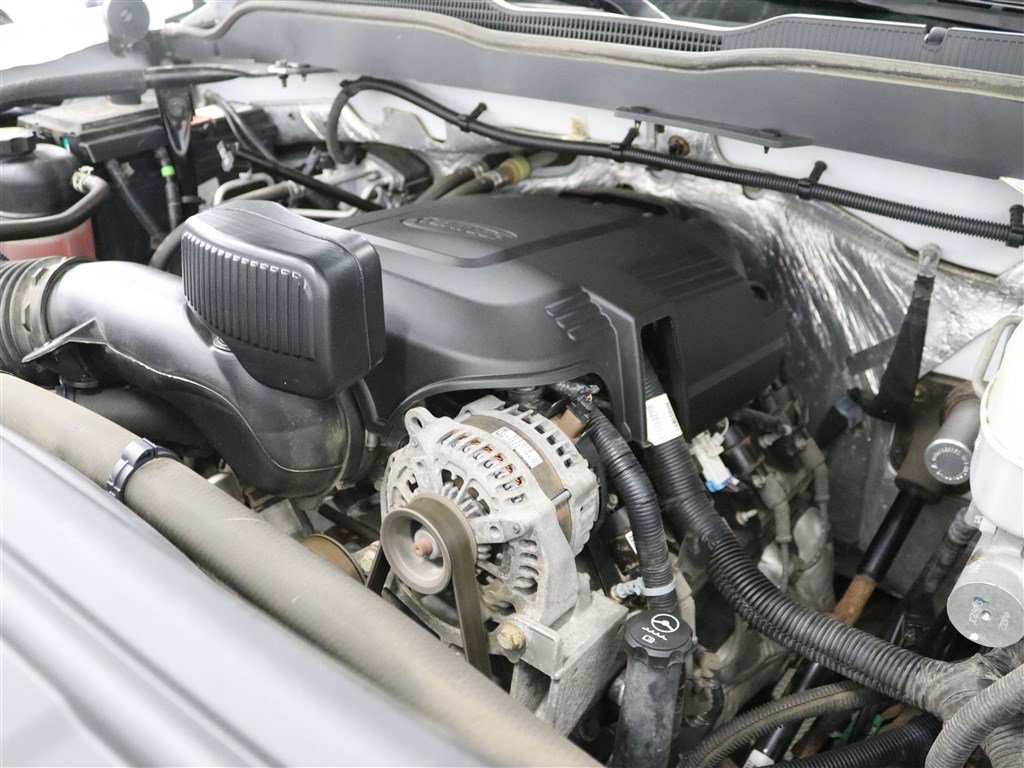 Used 2018 Chevrolet Silverado 2500 LT w/ Custom Sport Edition image 38