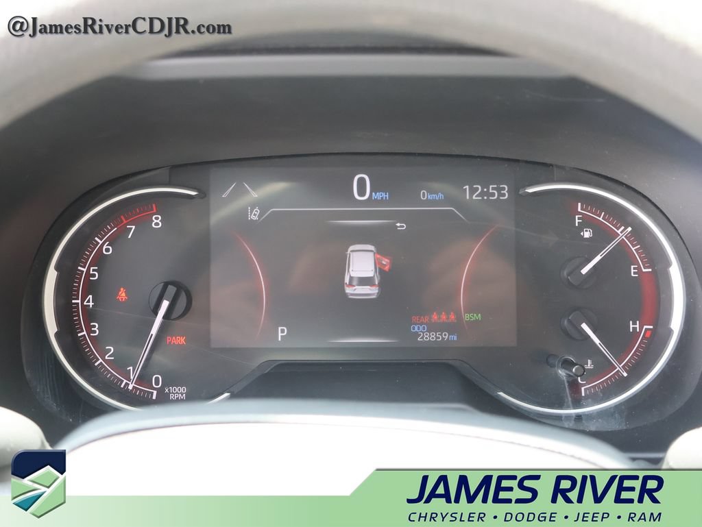 Used 2025 Toyota RAV4 XLE AWD/4WD image 28