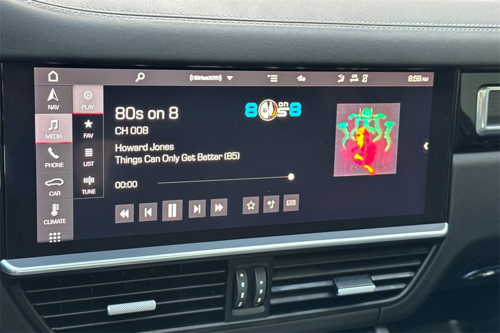 Used 2021 Porsche Cayenne GTS image 23