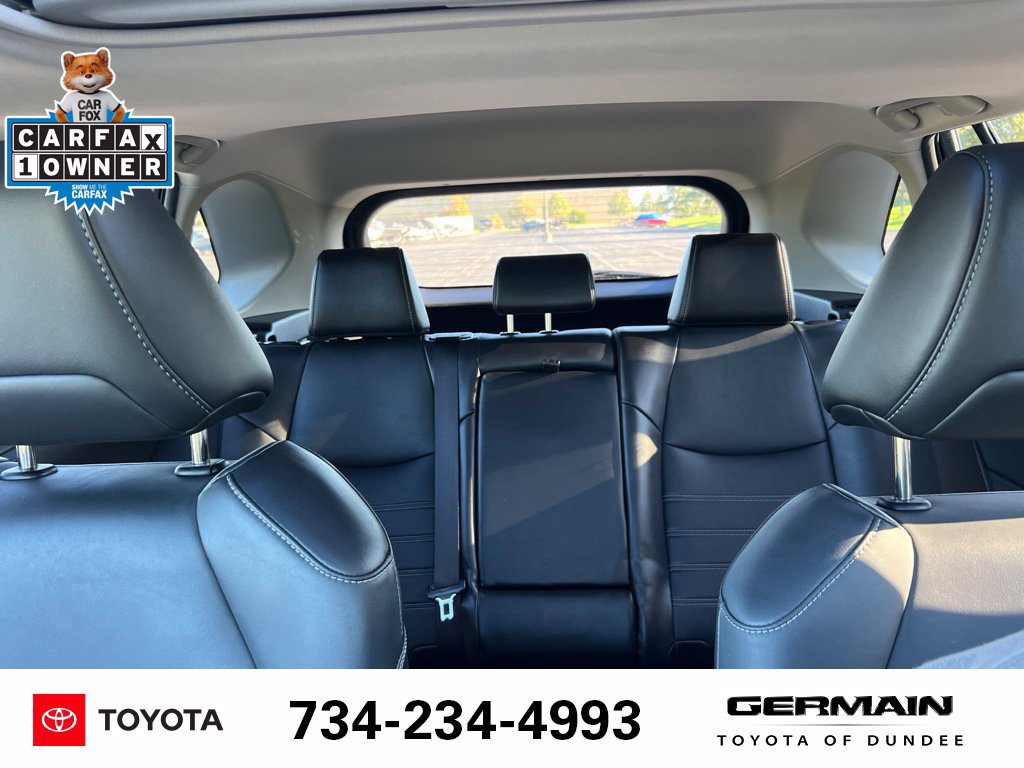 Used 2022 Toyota RAV4 XLE Premium AWD/4WD image 21