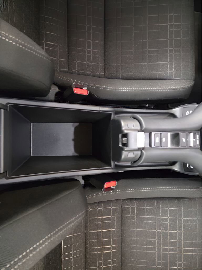 Used 2025 Honda HR-V LX image 22