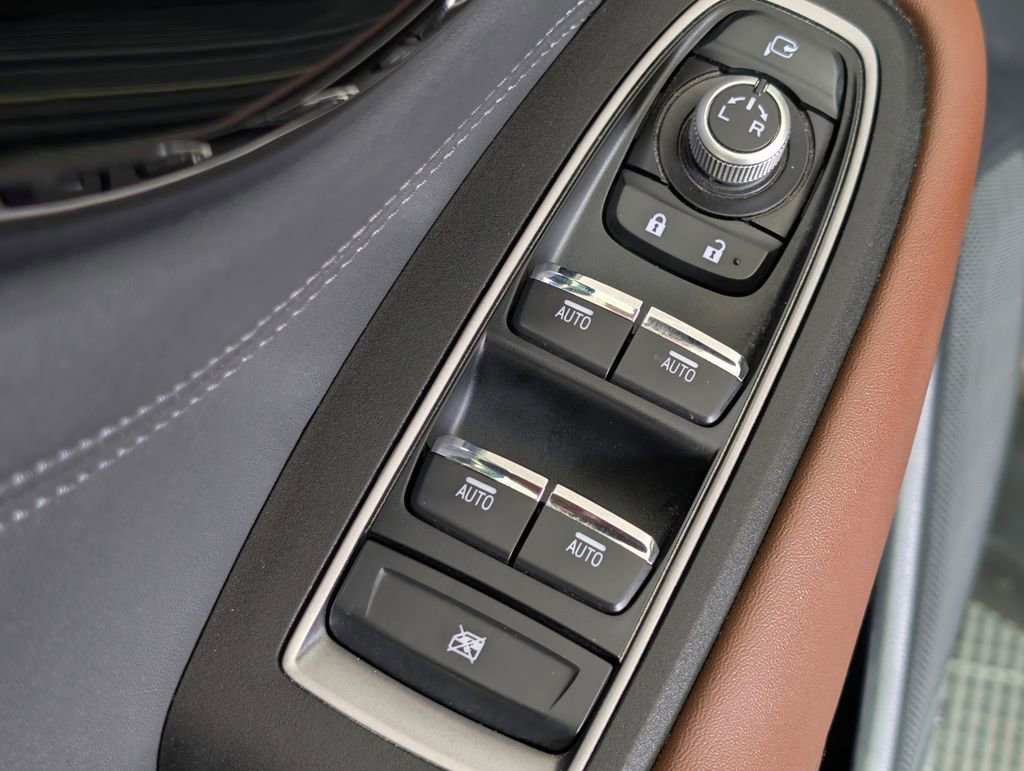 Used 2022 Subaru Outback Touring image 24