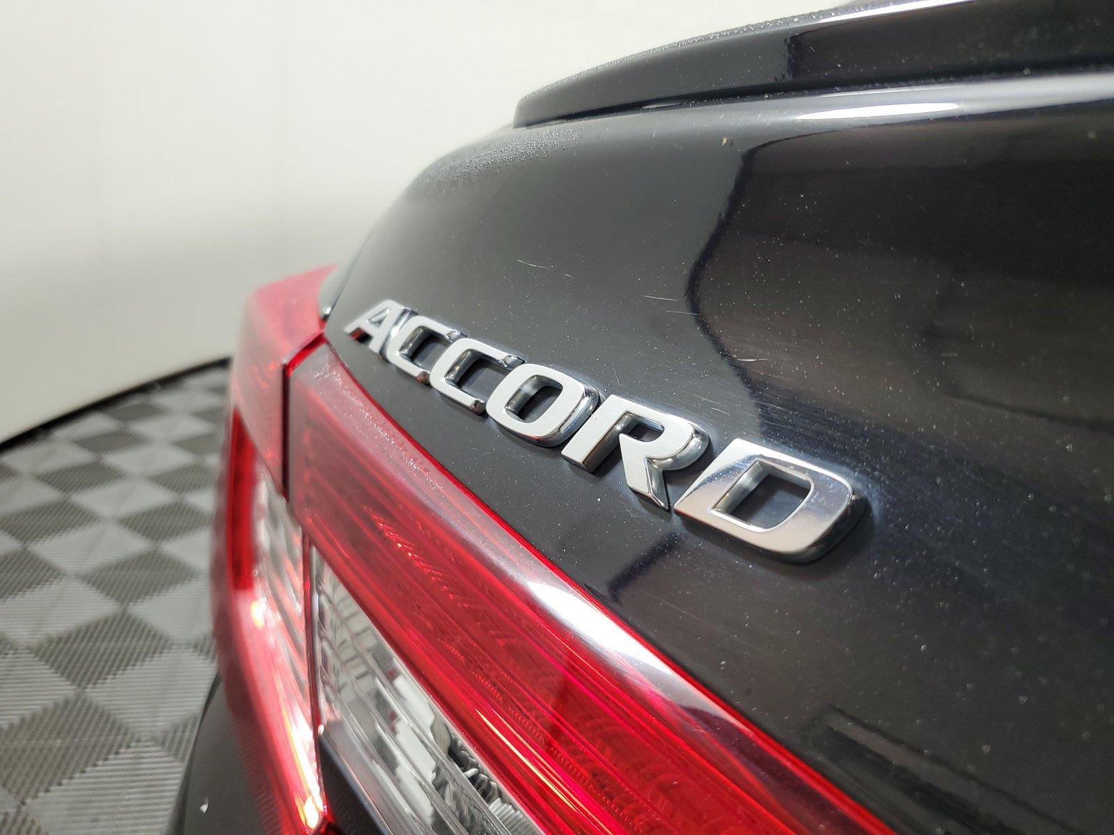 Used 2022 Honda Accord Sport image 7