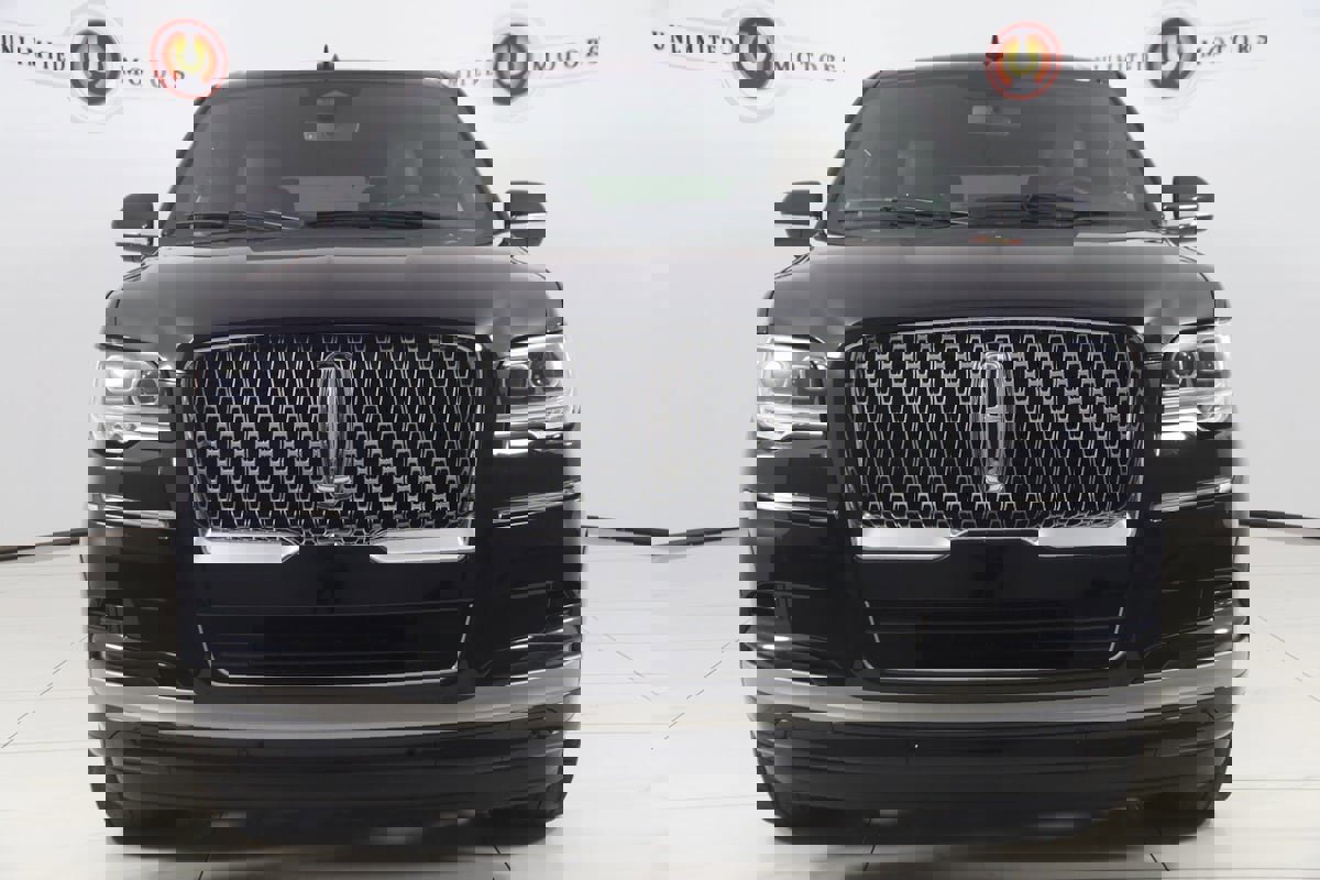 Used 2023 Lincoln Navigator Reserve image 57