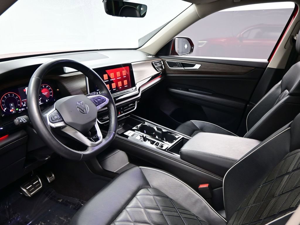 Used 2024 Volkswagen Atlas SEL Premium R-Line image 8