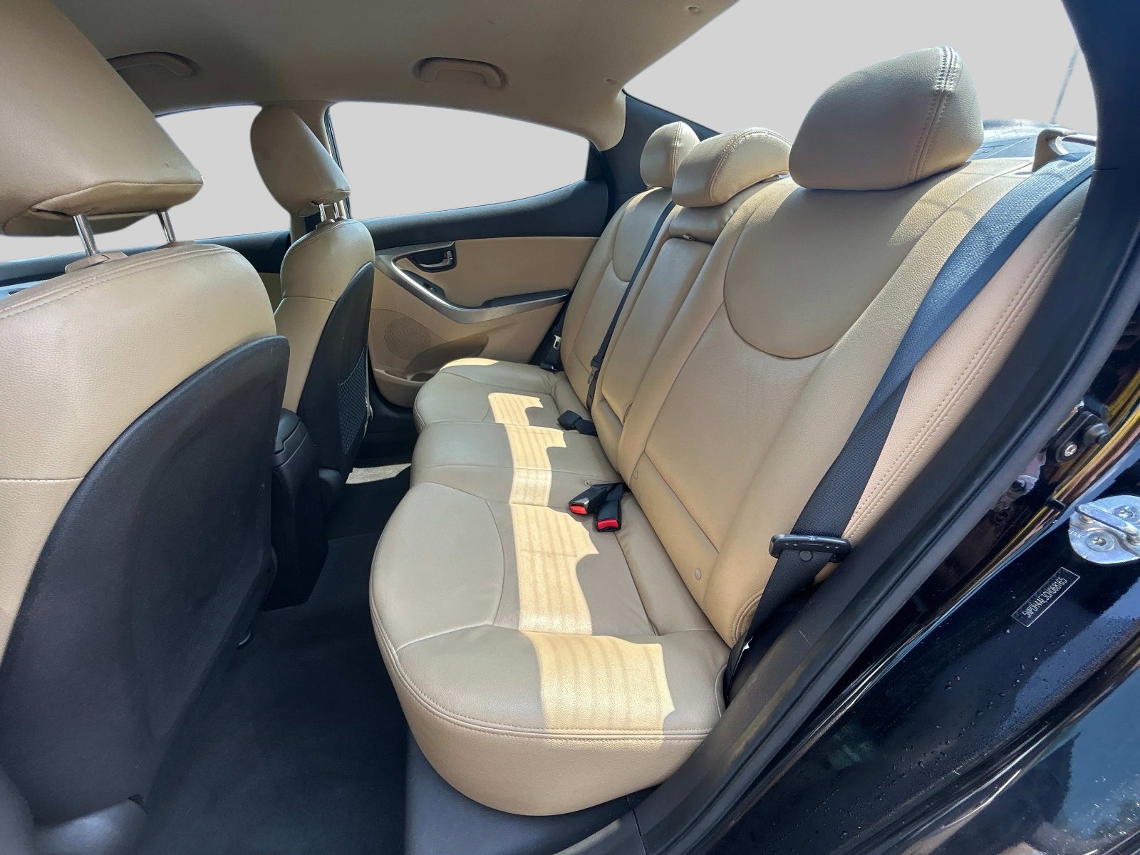 Used 2012 Hyundai Elantra GLS w/ Preferred Pkg 3 image 10