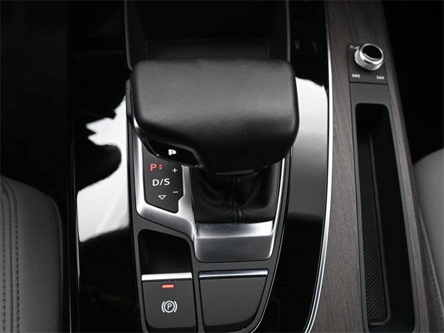 Used 2023 Audi Q5 2.0T Premium w/ Convenience Package image 26