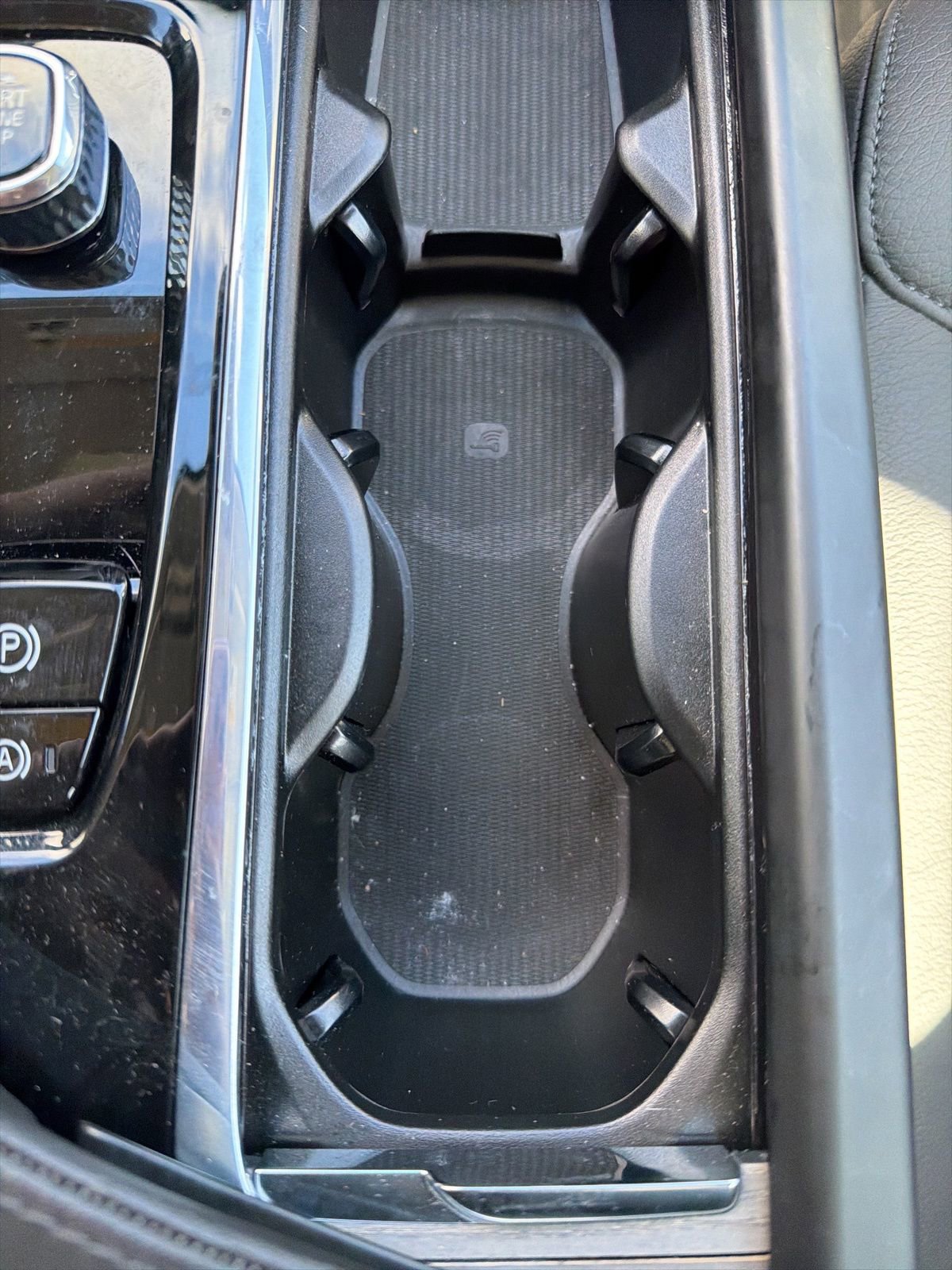 Certified 2025 Volvo S90 B6 Plus w/ Protection Package Premier image 43