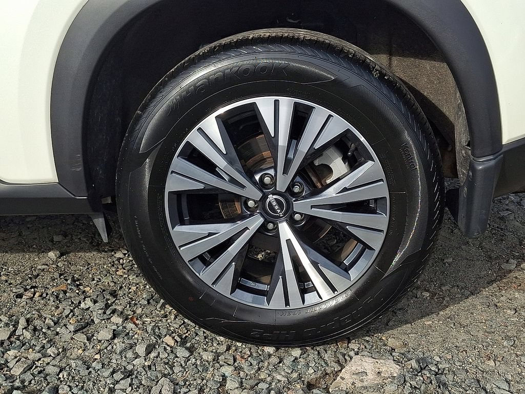Used 2023 Nissan Rogue SV AWD/4WD image 31