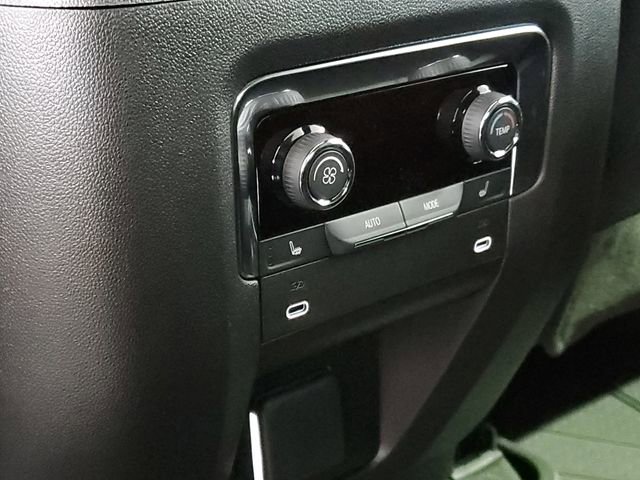 New 2026 Chevrolet Tahoe High Country w/ Sun And Tow Package image 22