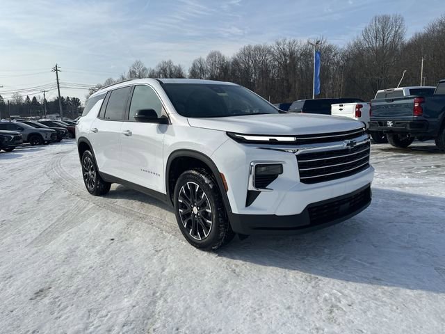 New 2026 Chevrolet Traverse LT w/ Sun and Wheel Package FWD image 10