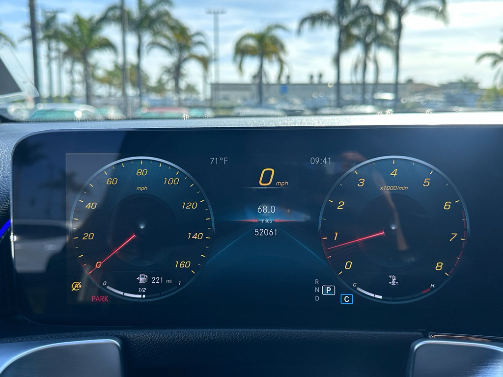 Used 2022 Mercedes-Benz GLB 250 image 13