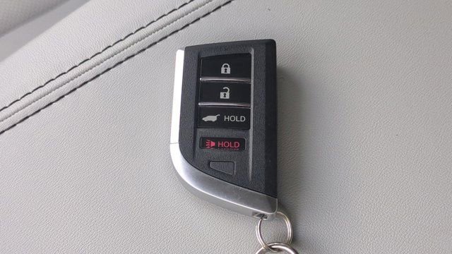 Used 2023 Acura MDX FWD w/ Technology Package image 9