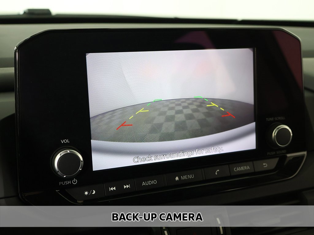 Used 2024 Nissan Pathfinder S image 4