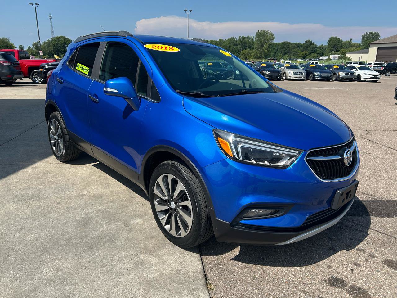 Used 2018 Buick Encore Essence AWD/4WD image 3