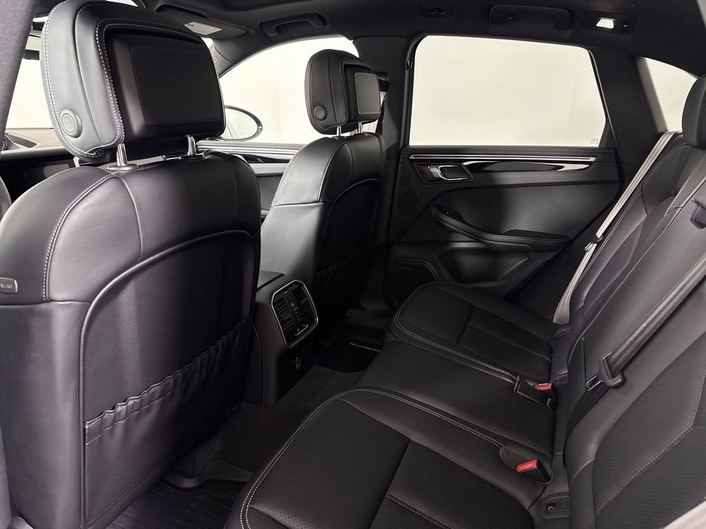 New 2026 Porsche Macan S AWD/4WD image 25