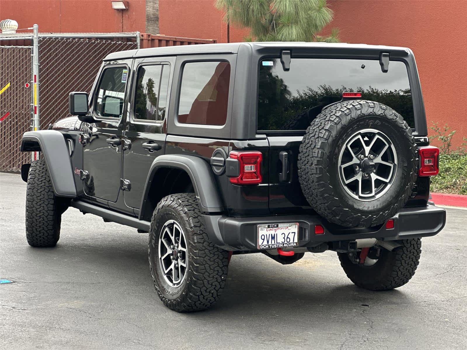 Used 2026 Jeep Wrangler Unlimited Rubicon AWD/4WD image 5