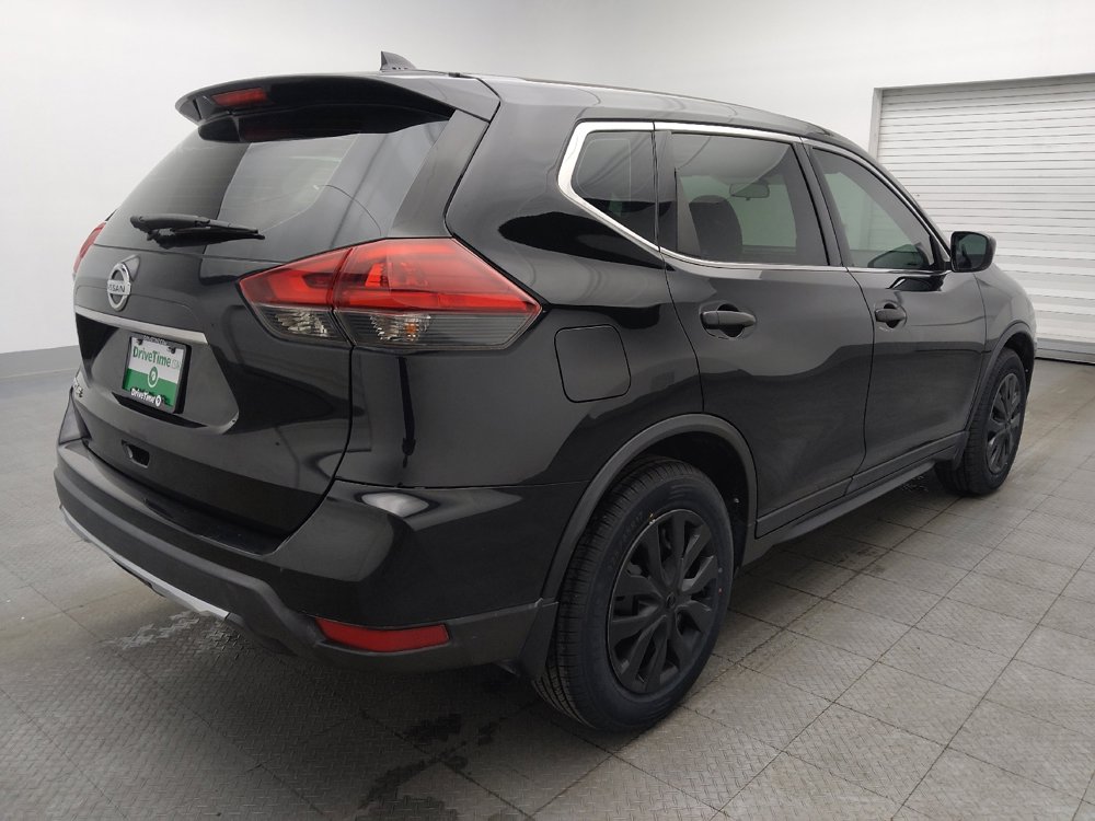 Used 2018 Nissan Rogue S image 9