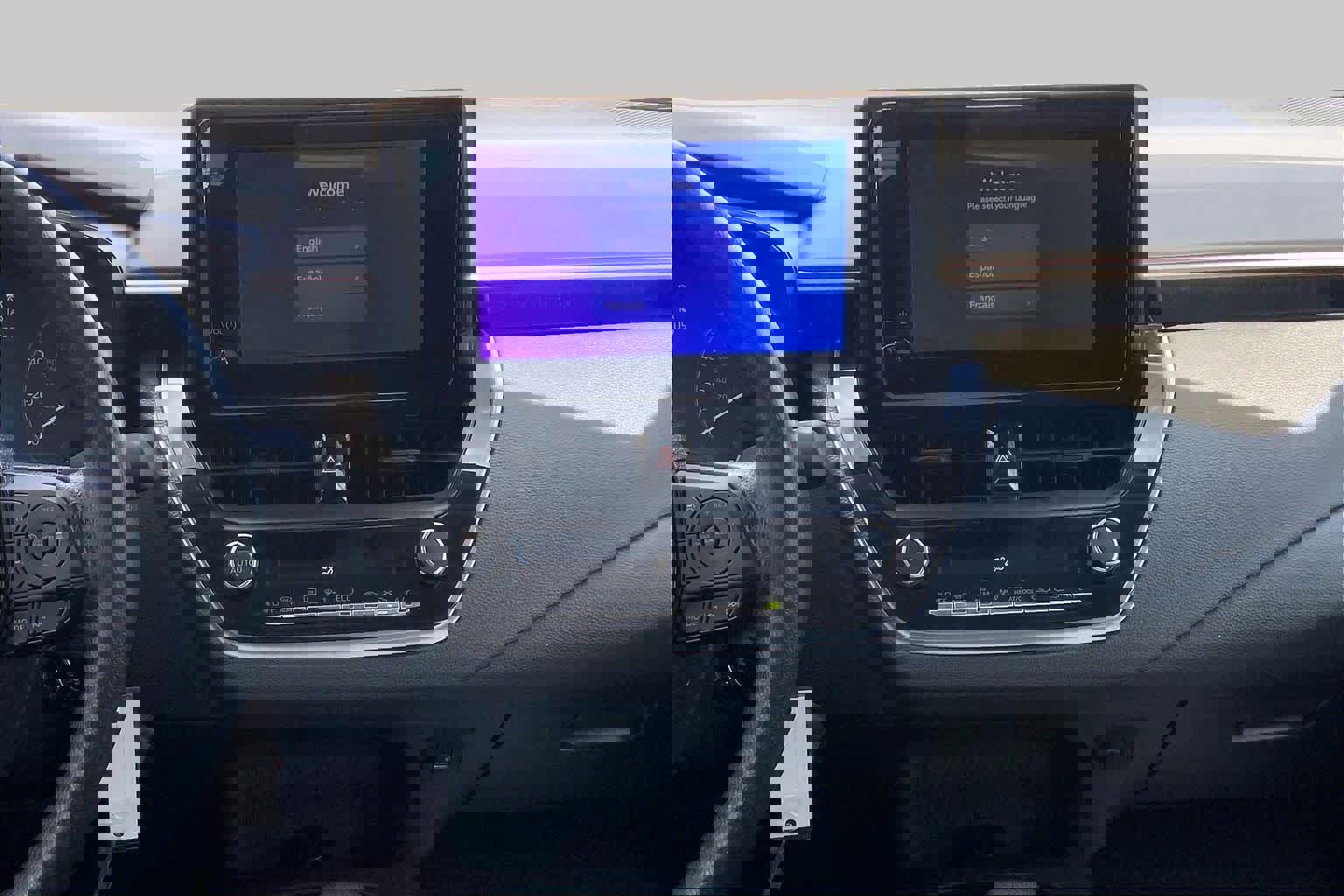 Certified 2025 Toyota Corolla LE FWD image 6