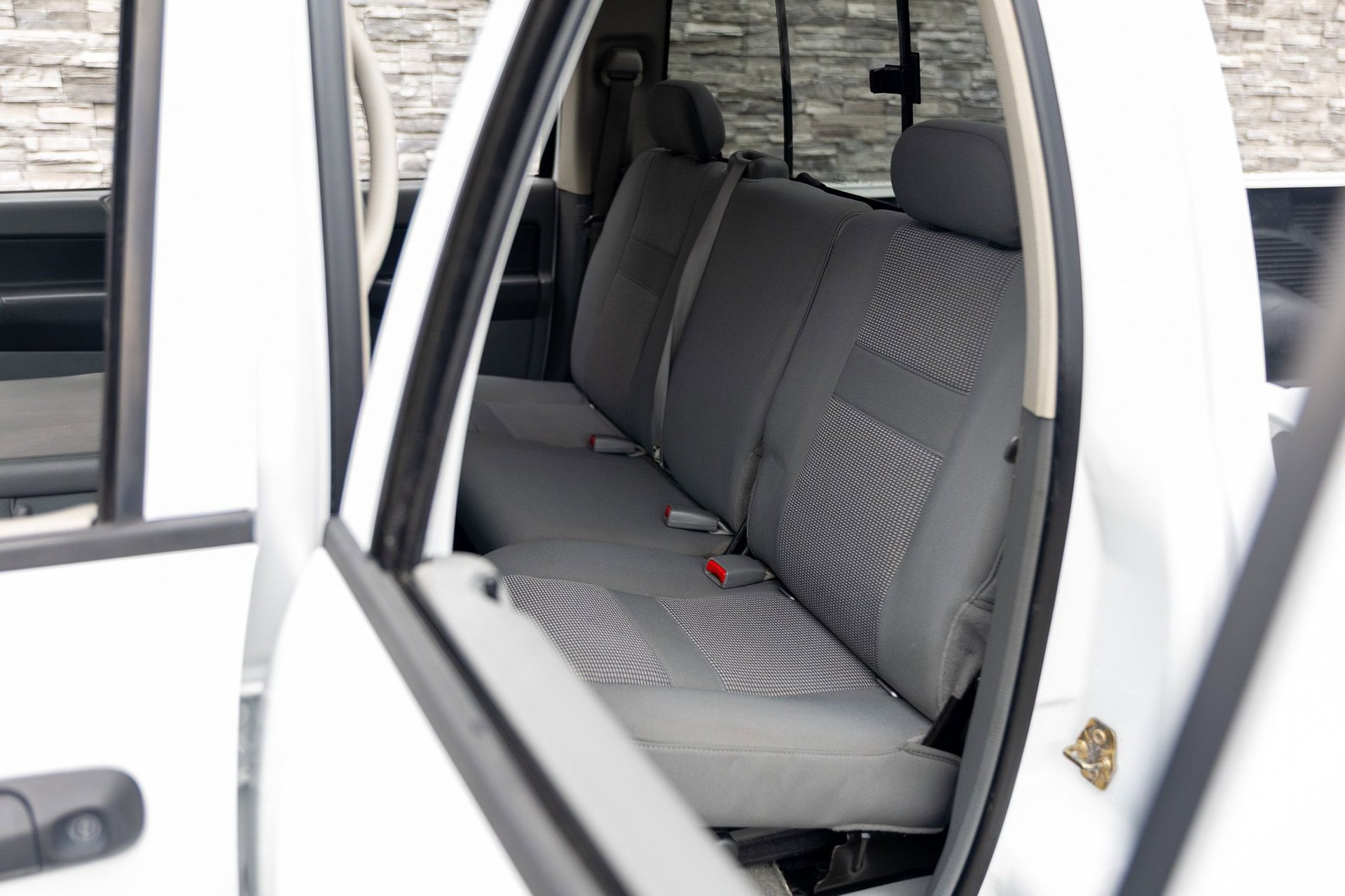 Used 2007 Dodge Ram 3500 Truck SLT image 30