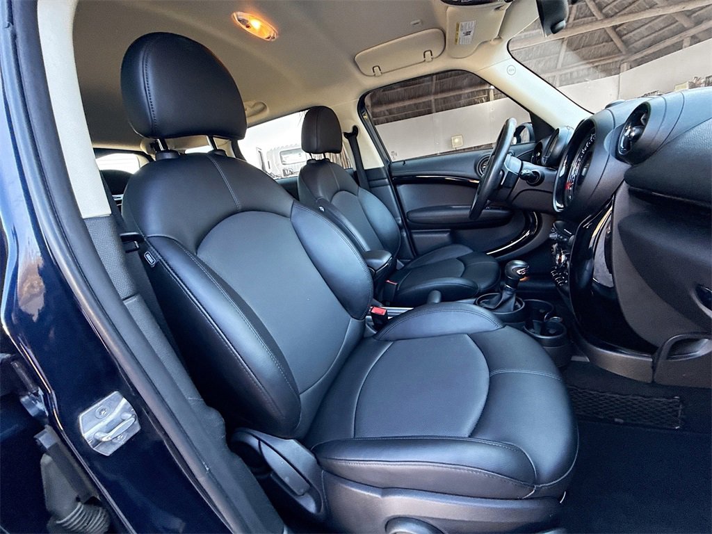 Used 2015 MINI Cooper Countryman S image 32