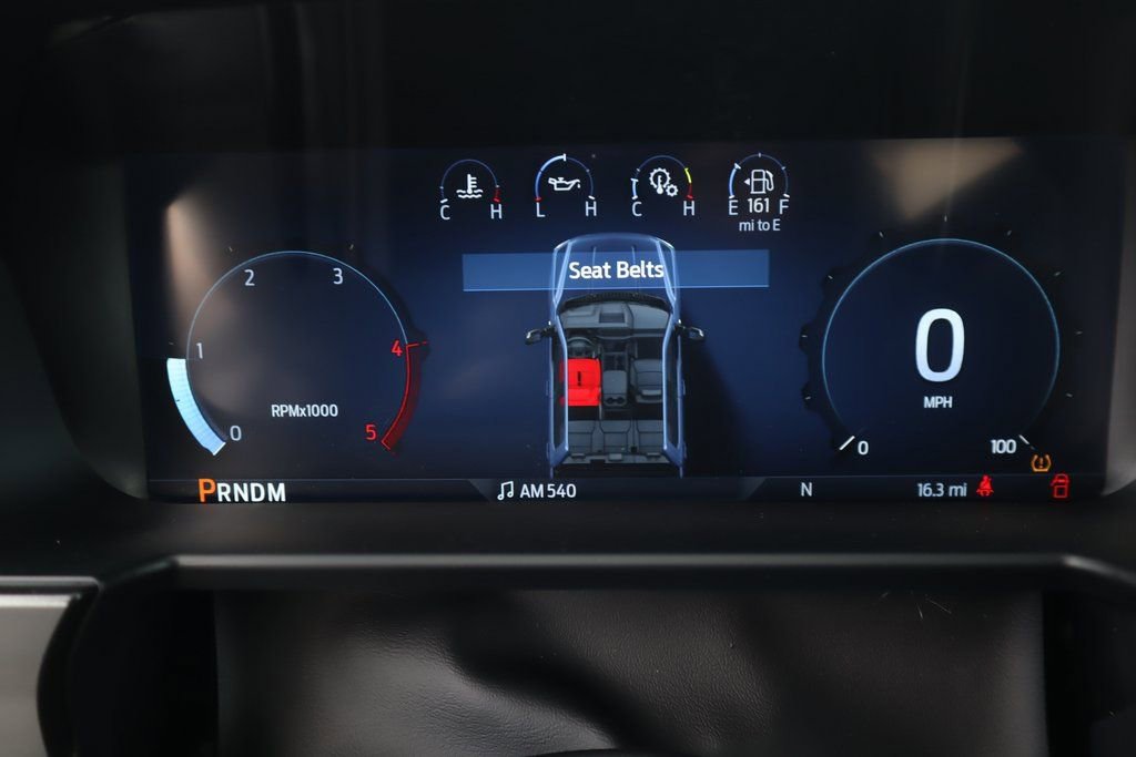 New 2026 Ford F250 Lariat w/ Black Appearance Package image 4