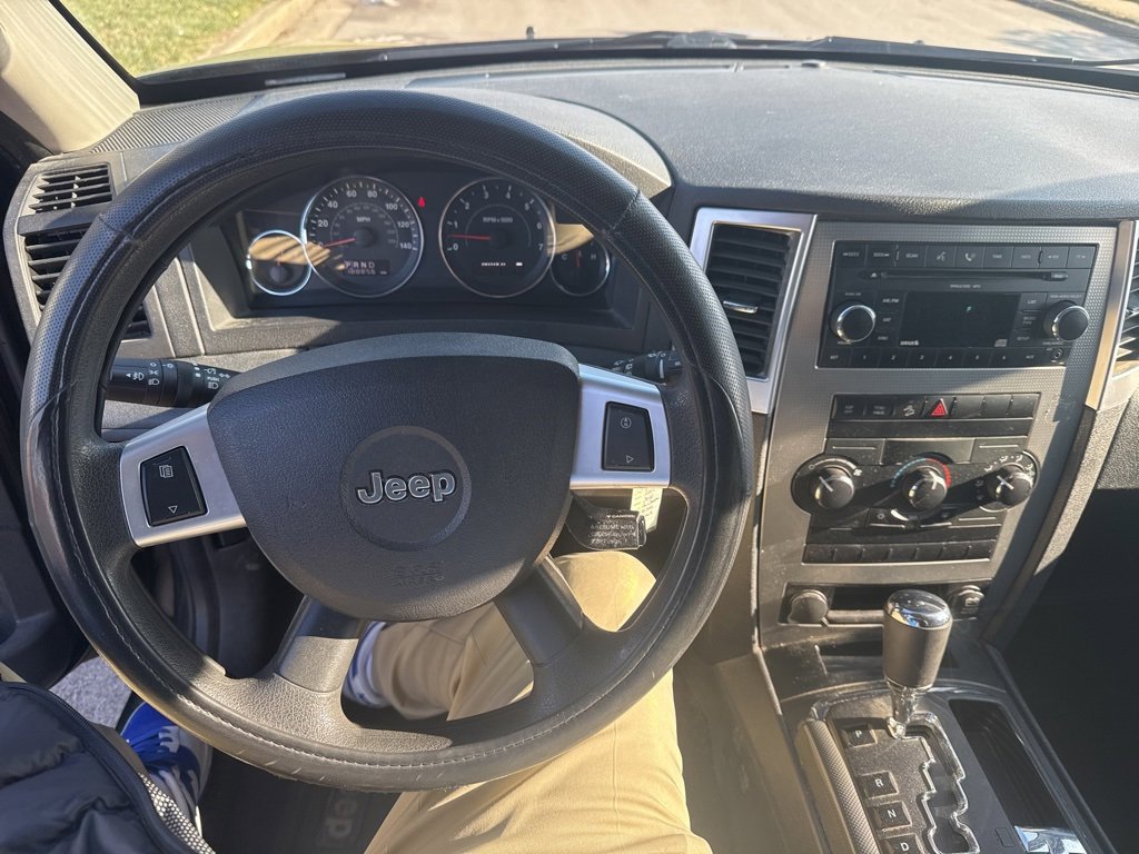 Used 2008 Jeep Grand Cherokee Laredo w/ Trailer Tow Group IV image 10