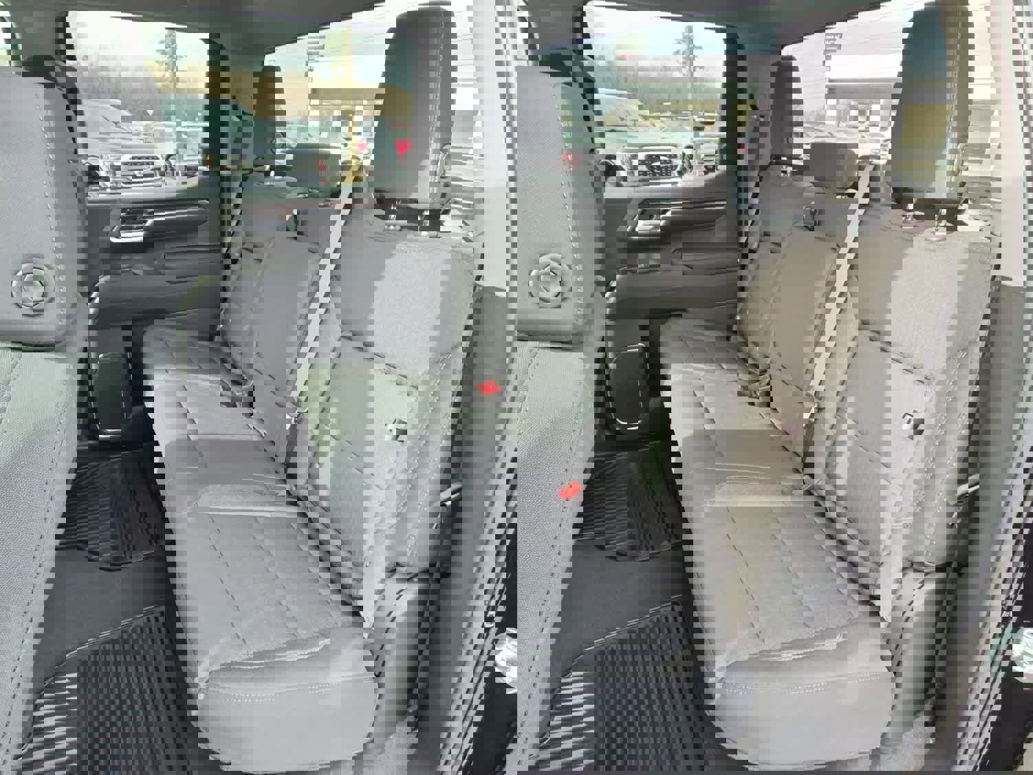 New 2026 GMC Sierra 1500 Elevation image 7