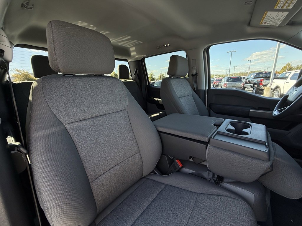 New 2026 Ford F350 XL w/ STX Appearance Package image 31