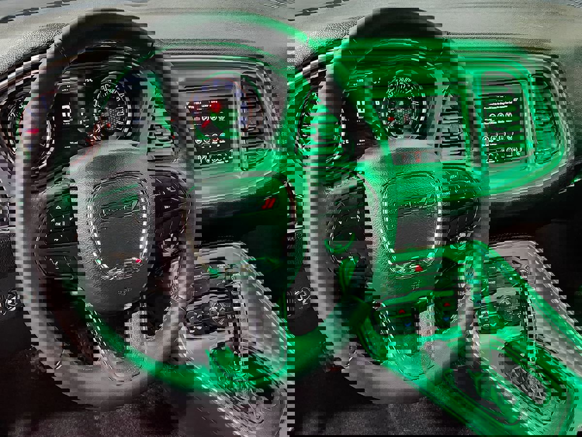 Used 2019 Dodge Challenger SXT image 46