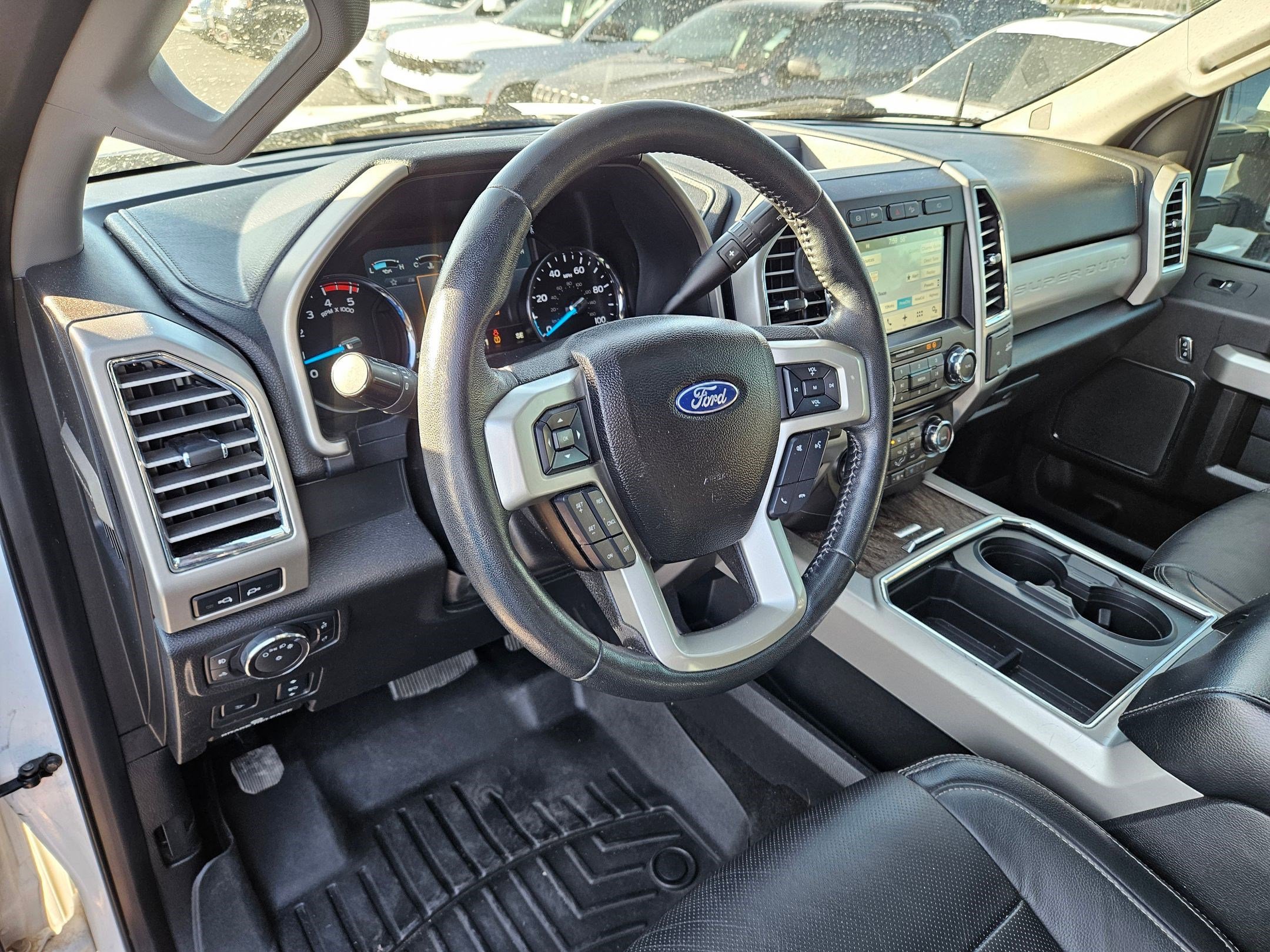 Used 2017 Ford F350 Lariat w/ Lariat Ultimate Package AWD/4WD image 16