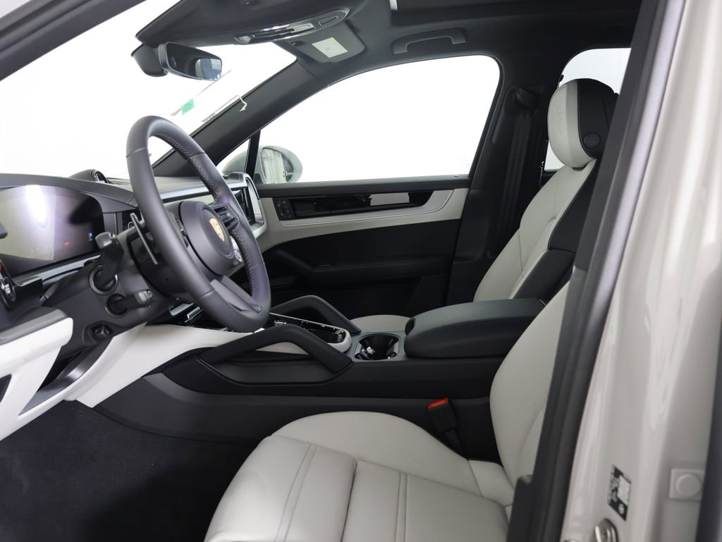 New 2026 Porsche Cayenne E-Hybrid image 5