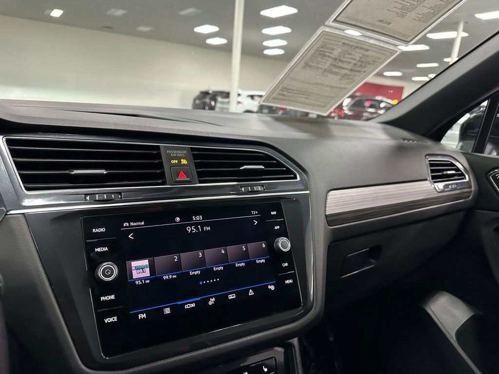 Used 2022 Volkswagen Tiguan SEL R-Line AWD/4WD image 20