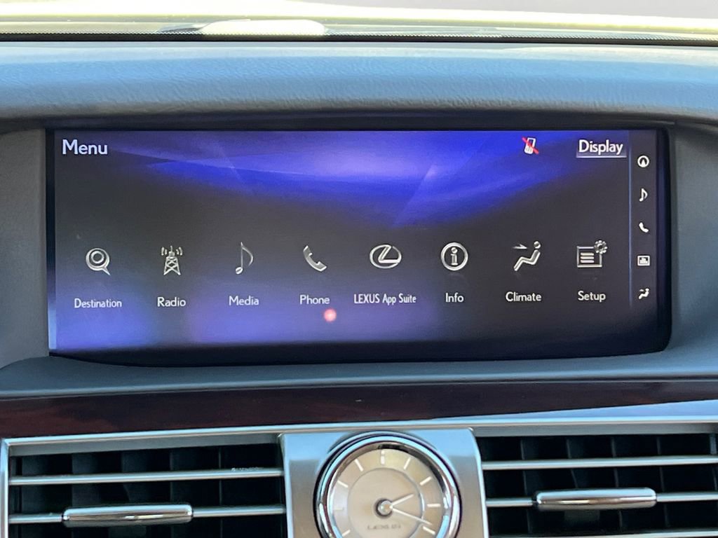 Used 2016 Lexus LS 460 AWD image 19