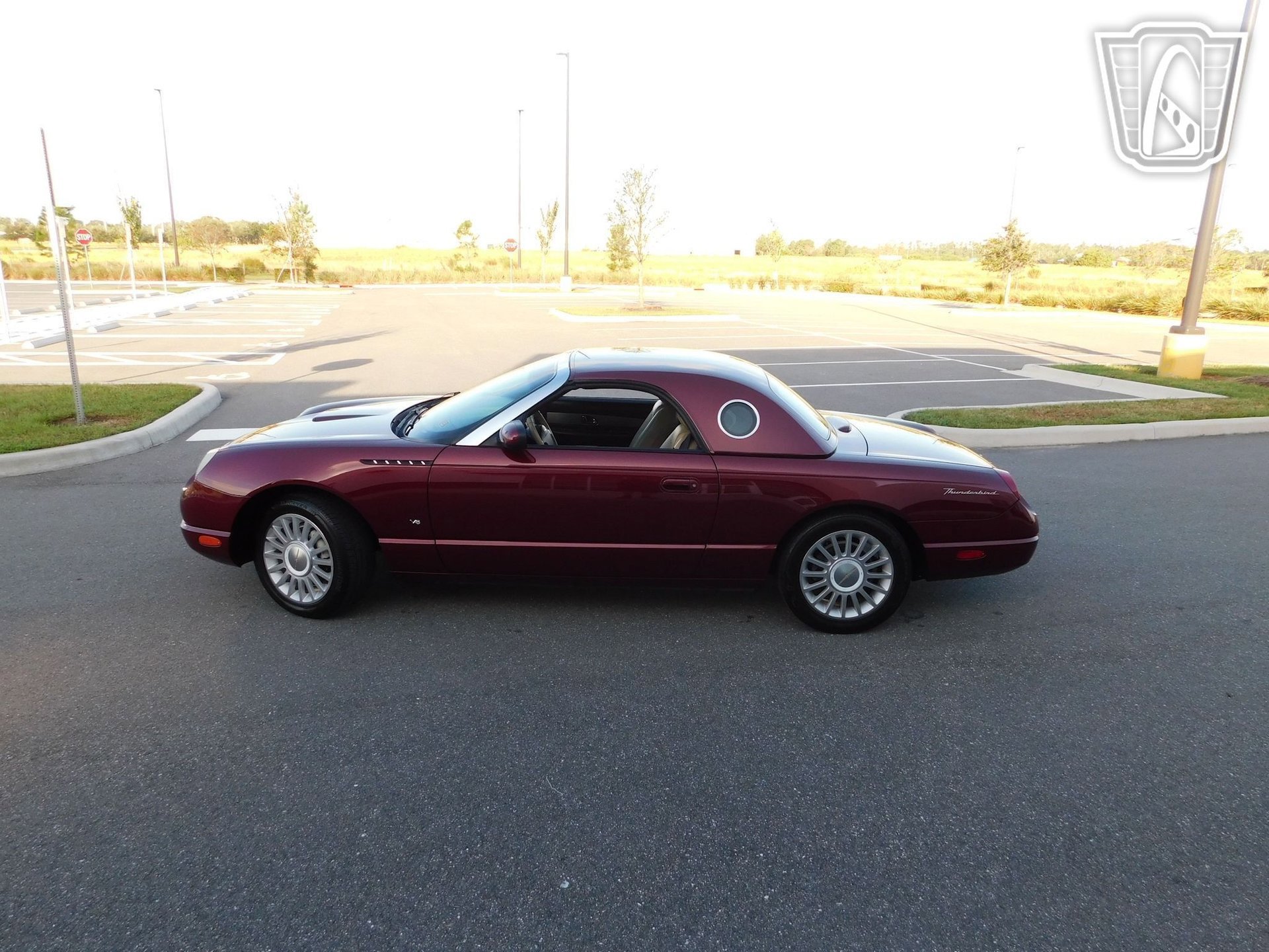 Used 2004 Ford Thunderbird RWD image 22