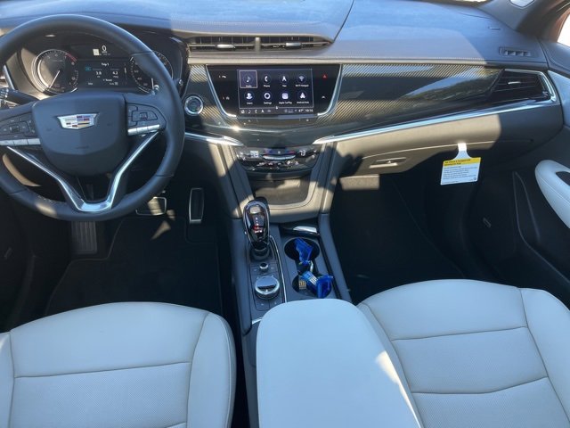New 2025 Cadillac XT6 Sport w/ LPO, Floor Liner Package image 34