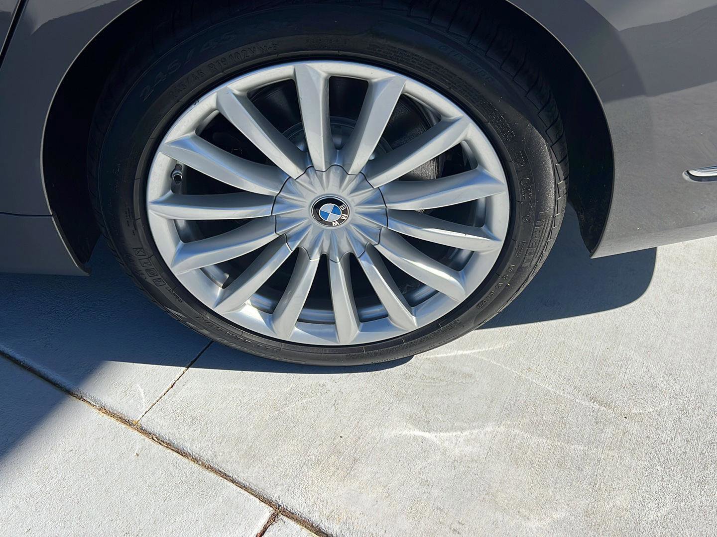 Used 2020 BMW 740i image 39