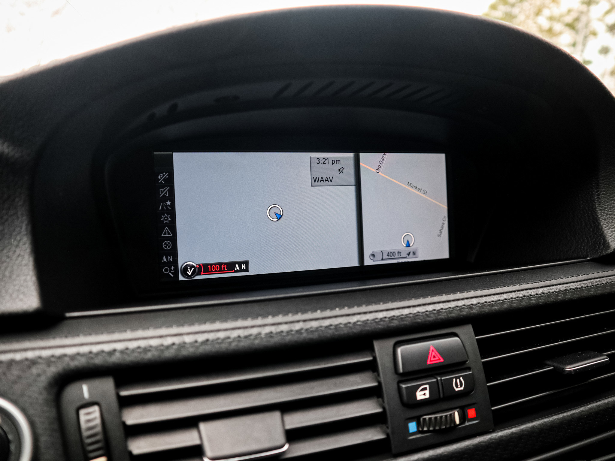 Used 2013 BMW M3 Convertible RWD image 24