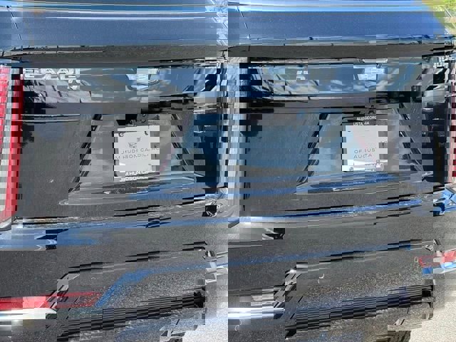 New 2025 Cadillac Escalade IQ Luxury 2 image 8
