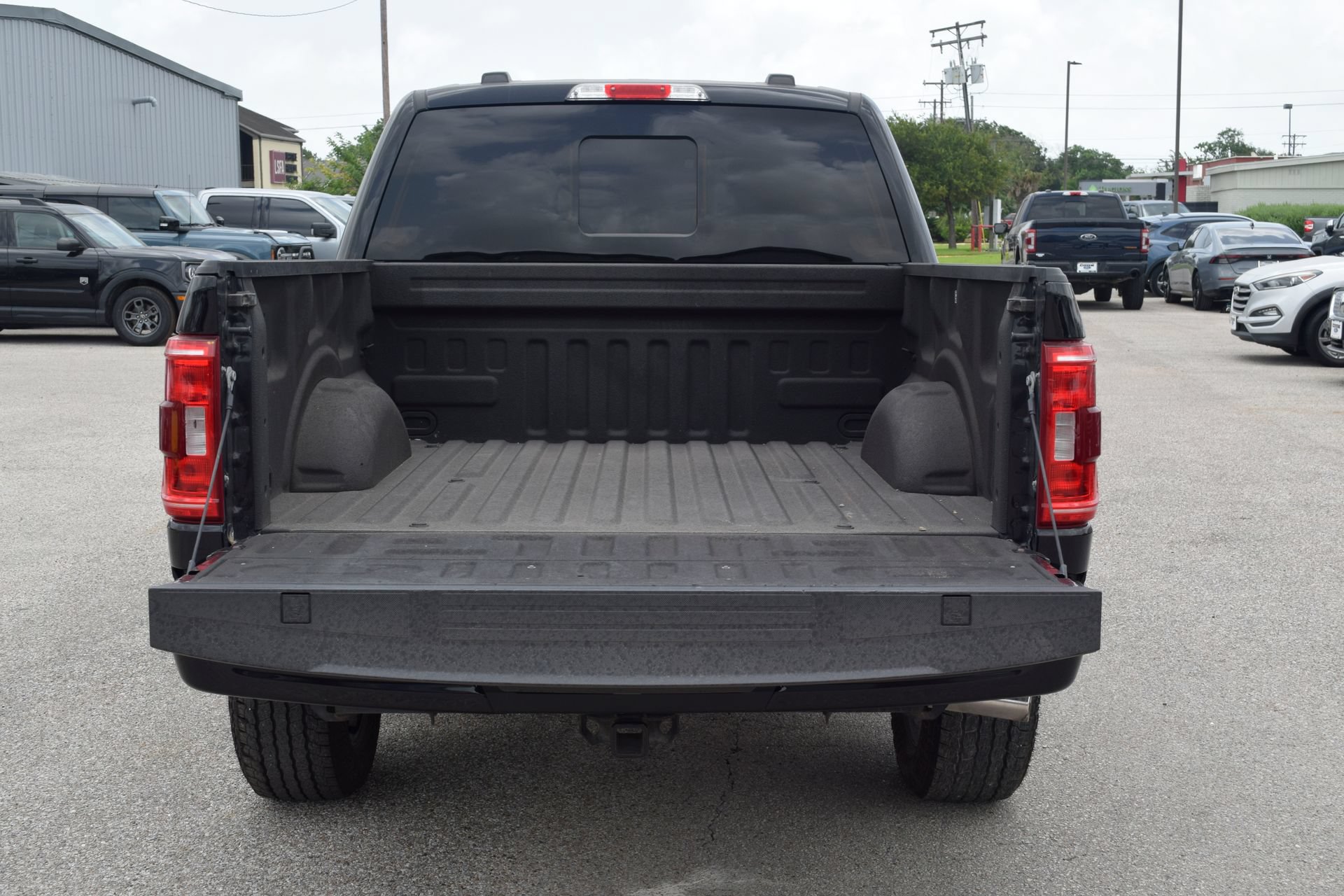 Used 2023 Ford F150 XLT w/ Equipment Group 302A High AWD/4WD image 21