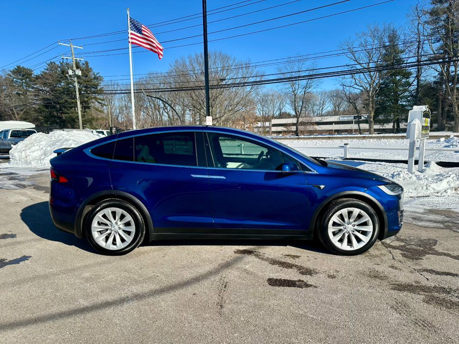 Used 2018 Tesla Model X 75D image 5