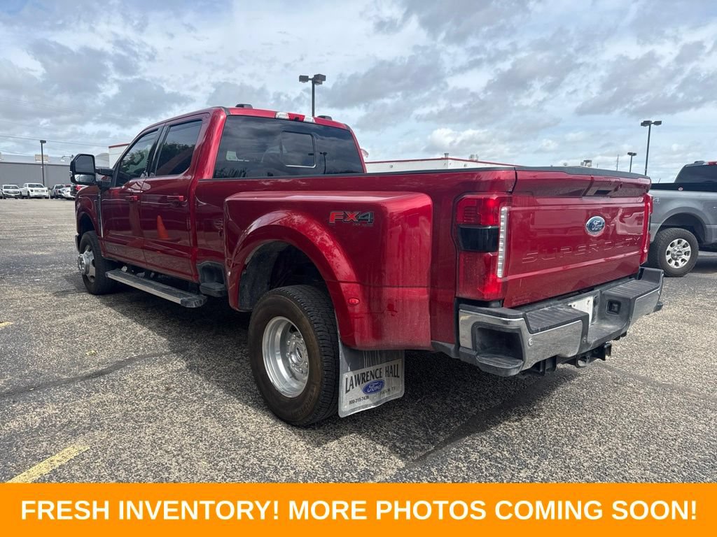 Used 2024 Ford F350 Lariat w/ FX4 Off-Road Package AWD/4WD image 4