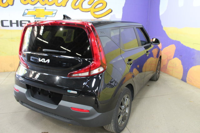 Used 2022 Kia Soul EX FWD image 8