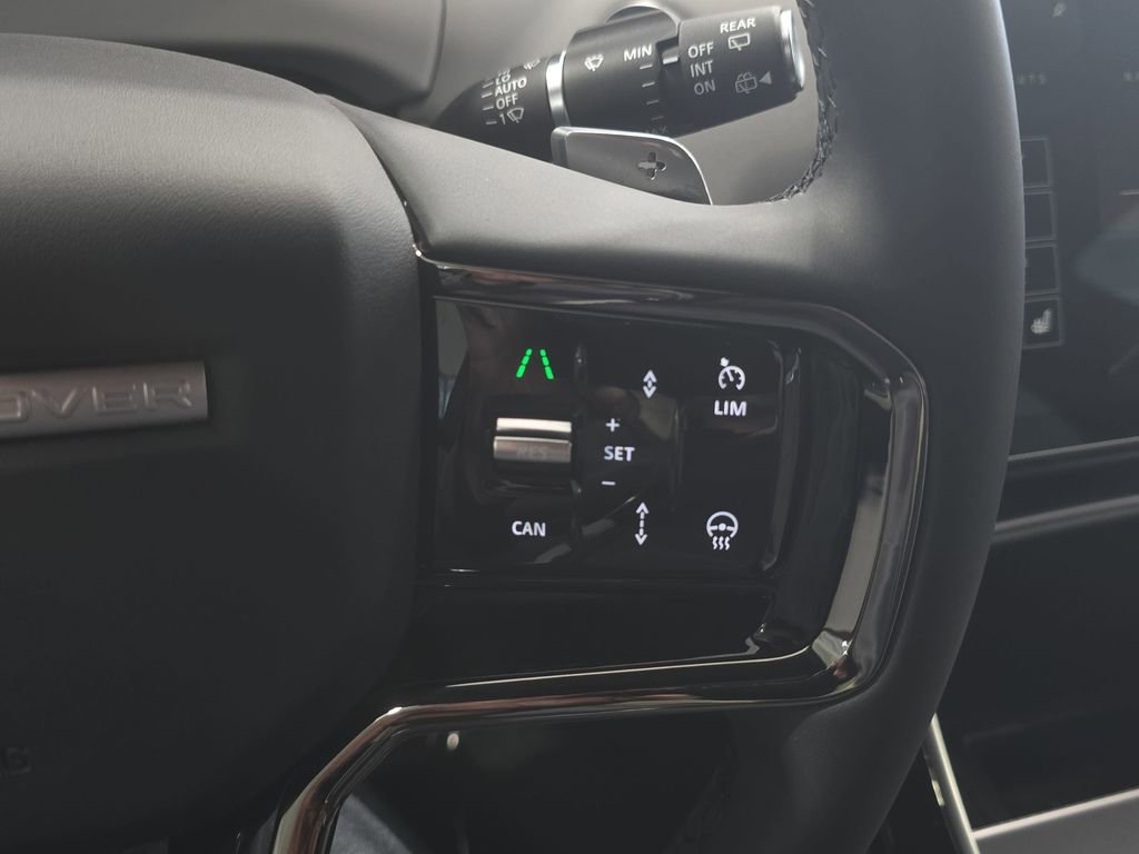 Used 2026 Land Rover Range Rover Evoque S image 18