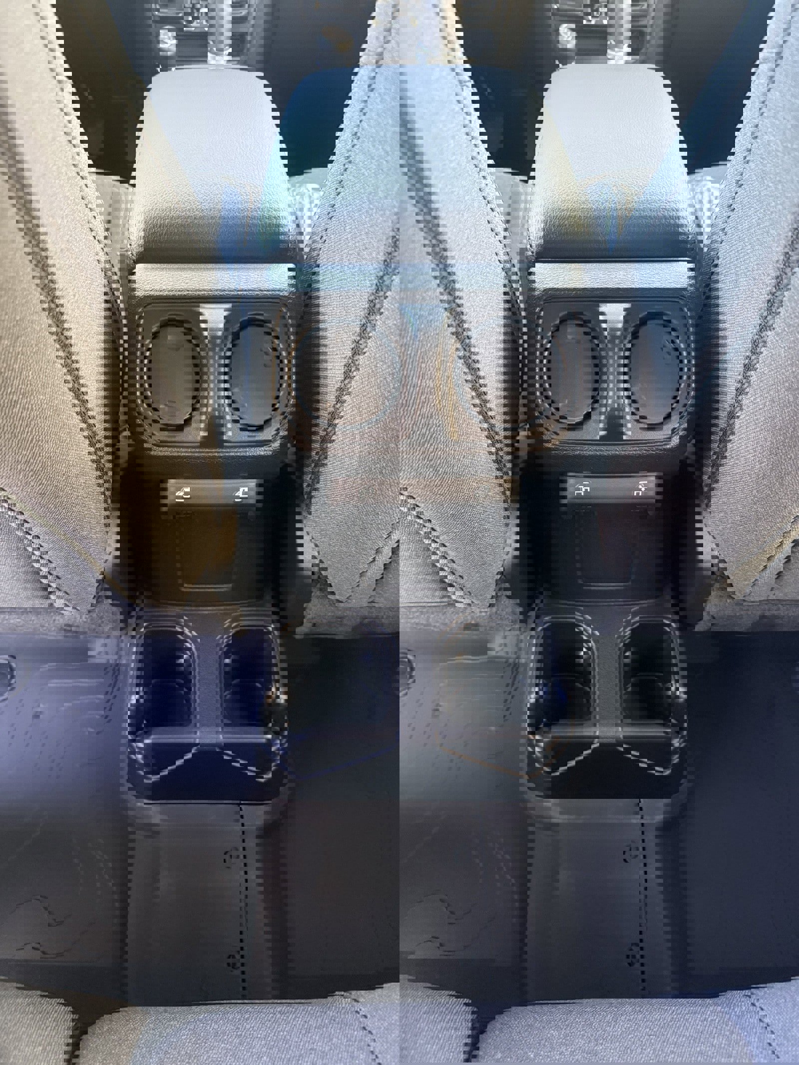 New 2026 Jeep Gladiator Sport image 11