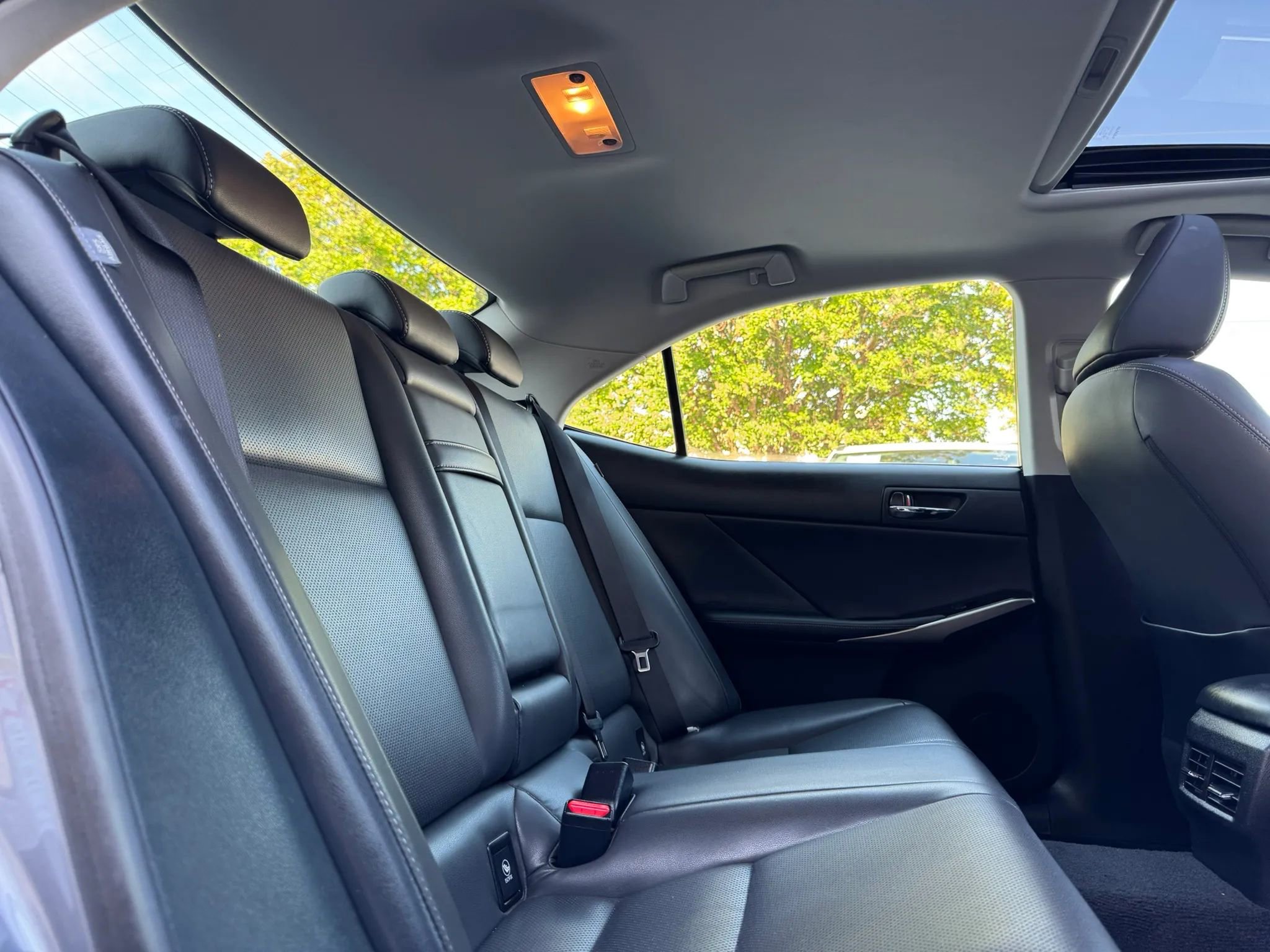 Used 2015 Lexus IS 250 w/ Navigation System Package RWD image 28