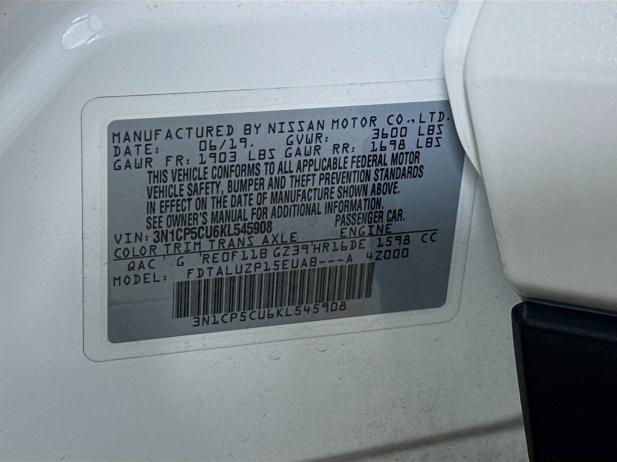 Used 2019 Nissan Kicks SR w/ SR Premium Package FWD image 37
